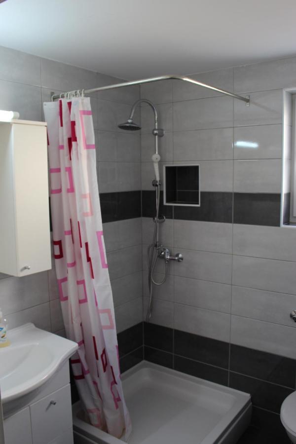 Filipovic Apartmani Medulin Extérieur photo